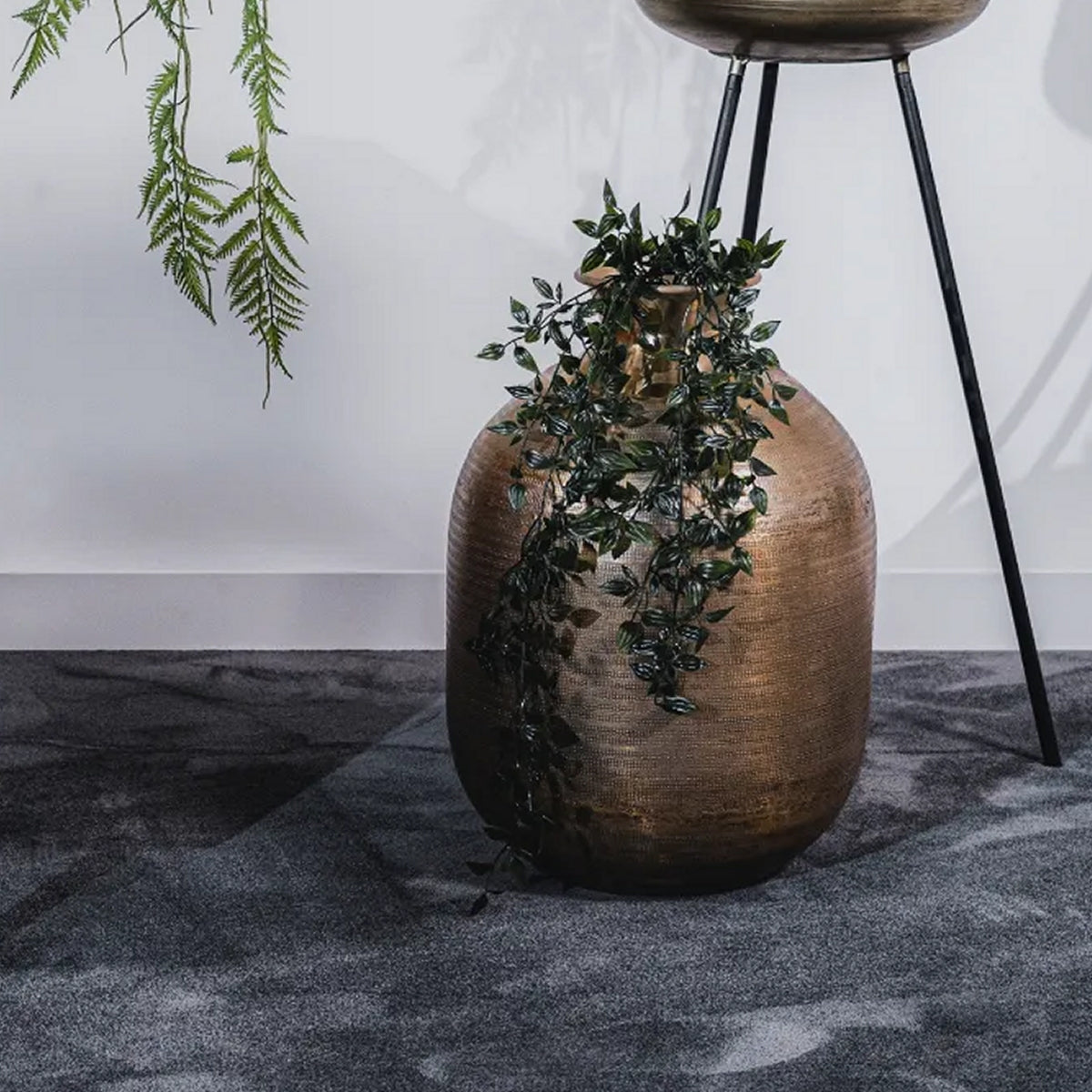 Artisan Carpets Eleganza 100% Polyester Velvet Carpet