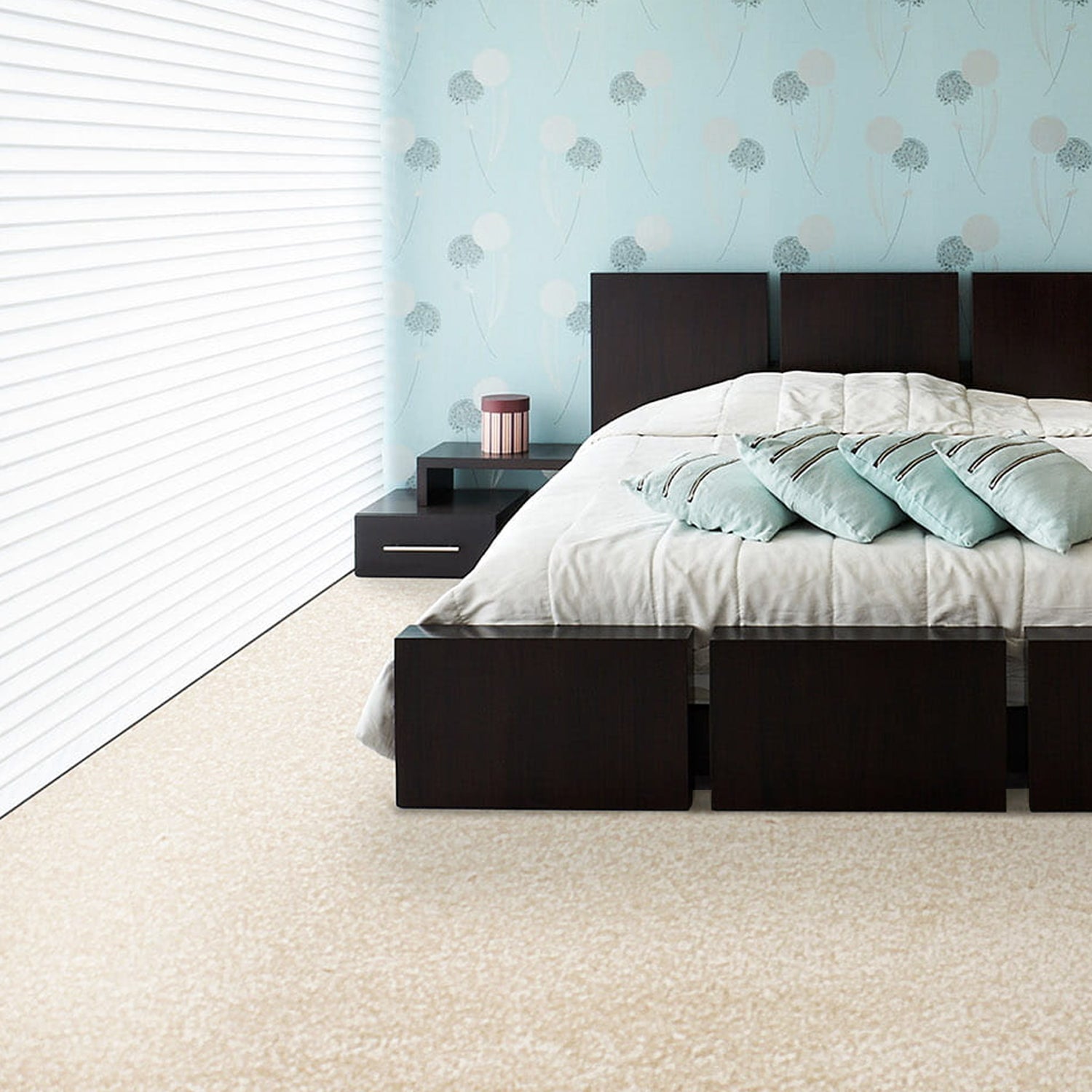 Associated Weavers Sophistication Saxony Carpet