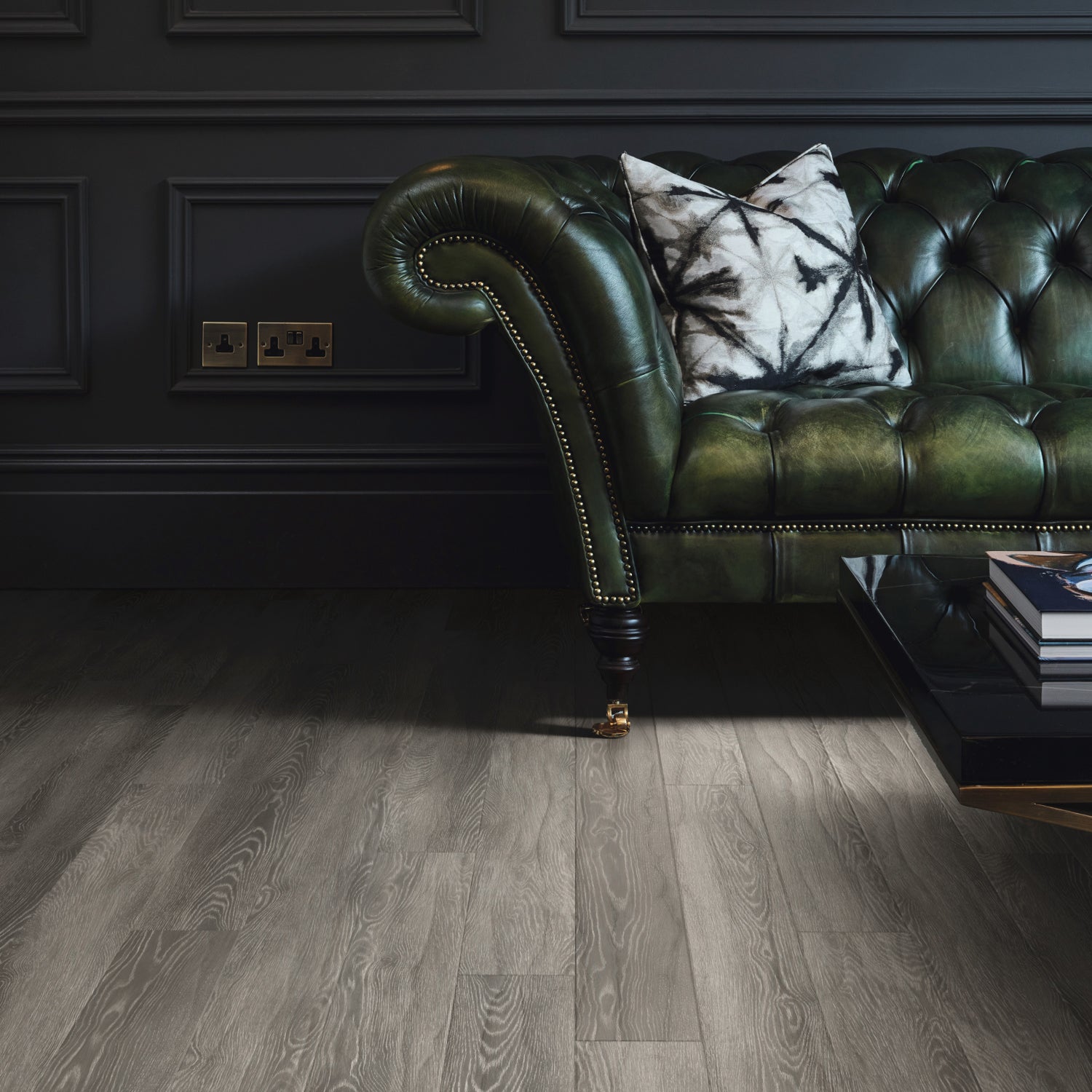 Karndean Art Select Gluedown LVT Flooring in Limed Silk Oak RL46 - 3.34m2 Full Pack