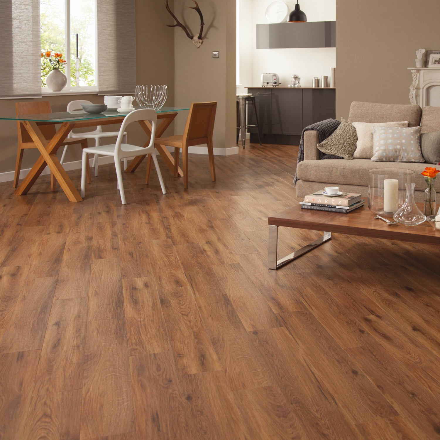 Karndean Art Select Gluedown LVT Flooring in Morning Oak HC02 - 3.34m2 Full Pack