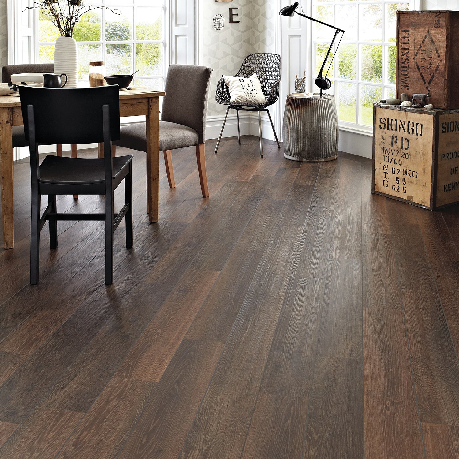 Karndean Knight Tile Gluedown LVT Flooring in Aged Oak KP98 - 3.34m2 Full Pack