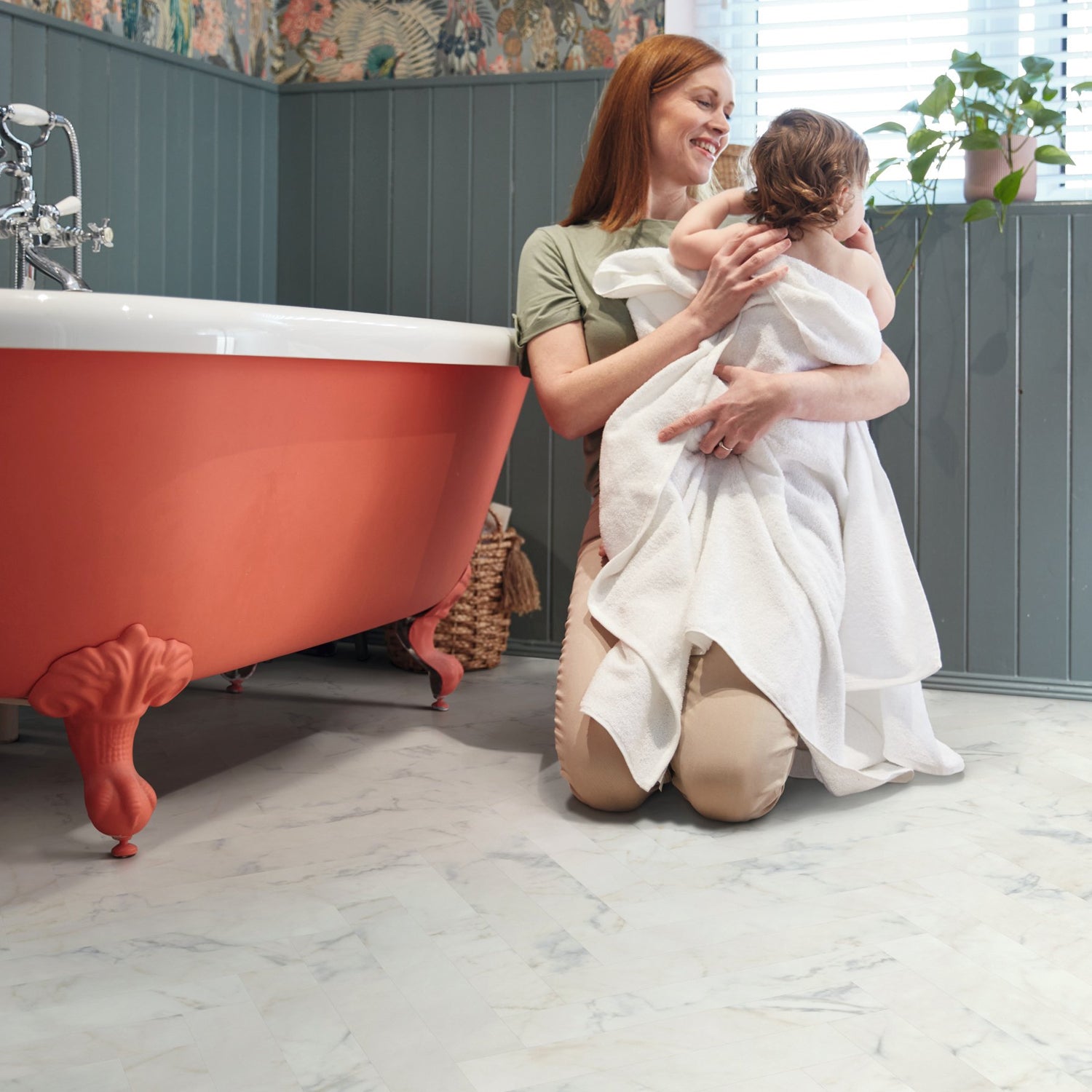 Karndean Knight Tile Gluedown LVT Flooring in Glacial Marble Herringbone SM-ST27 - 3.34m2 Full Pack