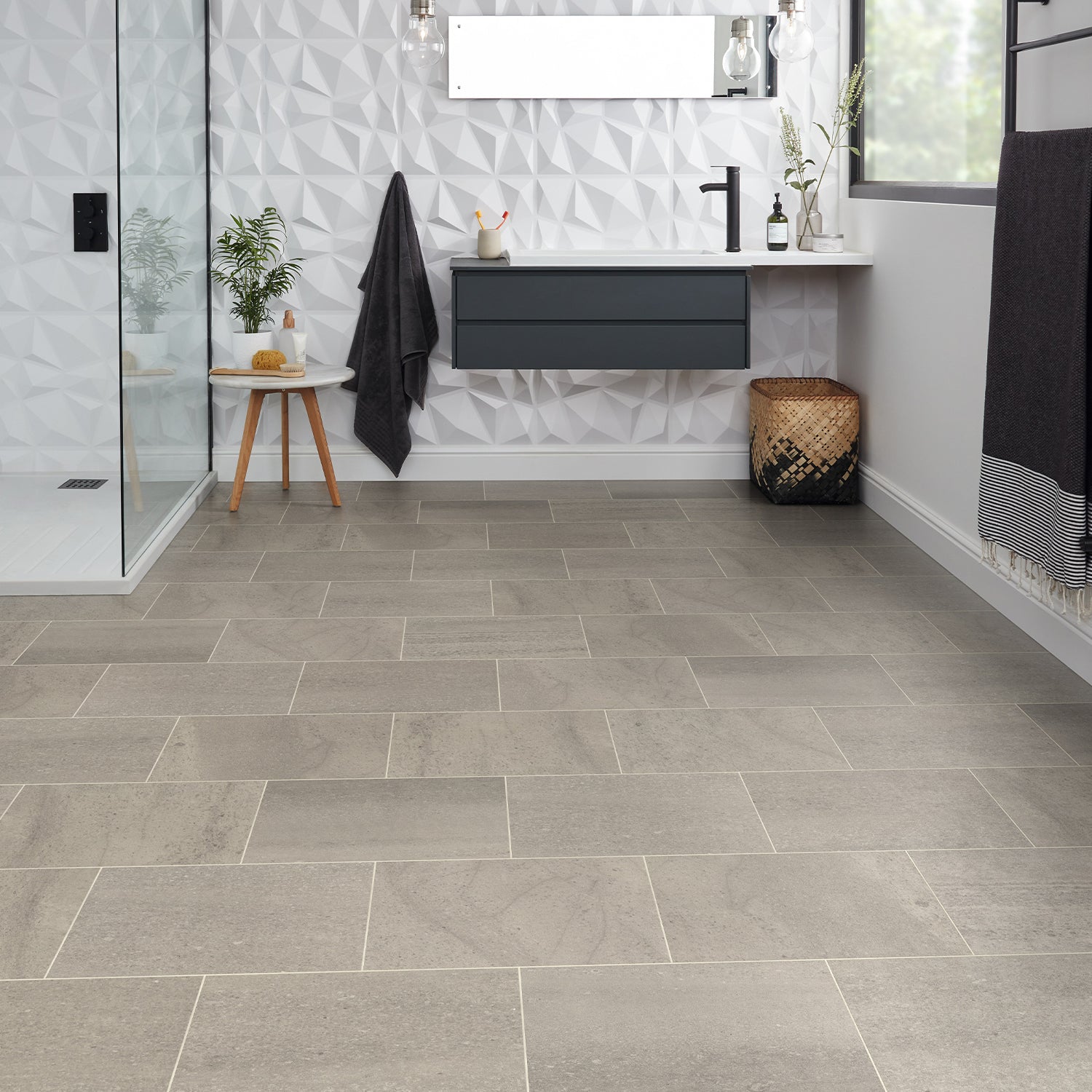 Karndean Knight Tile Gluedown LVT Flooring in Honed Pebble Slate ST20 - 3.34m2 Full Pack