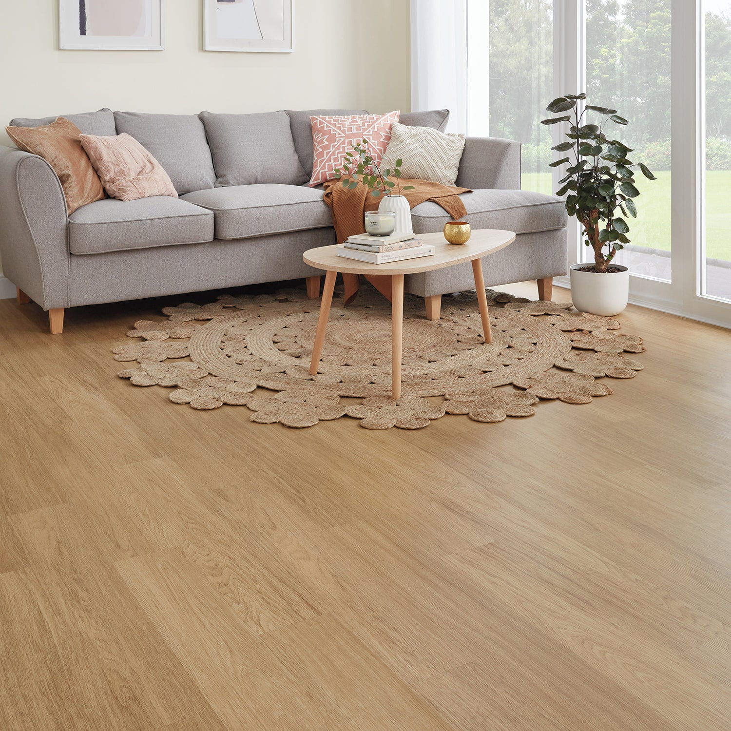 Karndean Knight Tile Gluedown LVT Flooring in Natural Studio Oak KP151 - 3.34m2 Full Pack