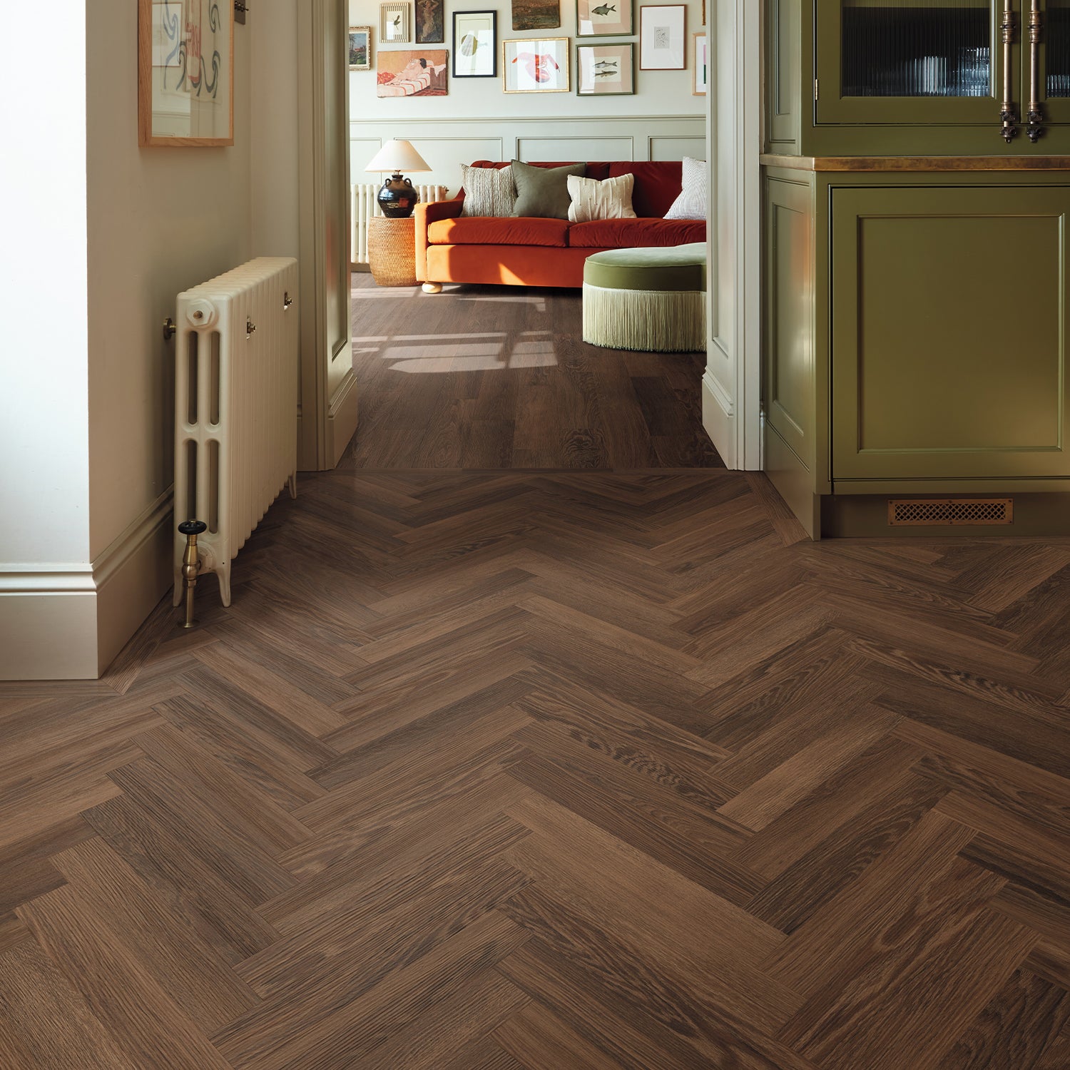 Karndean Knight Tile Gluedown LVT Flooring in Nutmeg Limed Oak Herringbone SM-KP164 - 3.34m2 Full Pack