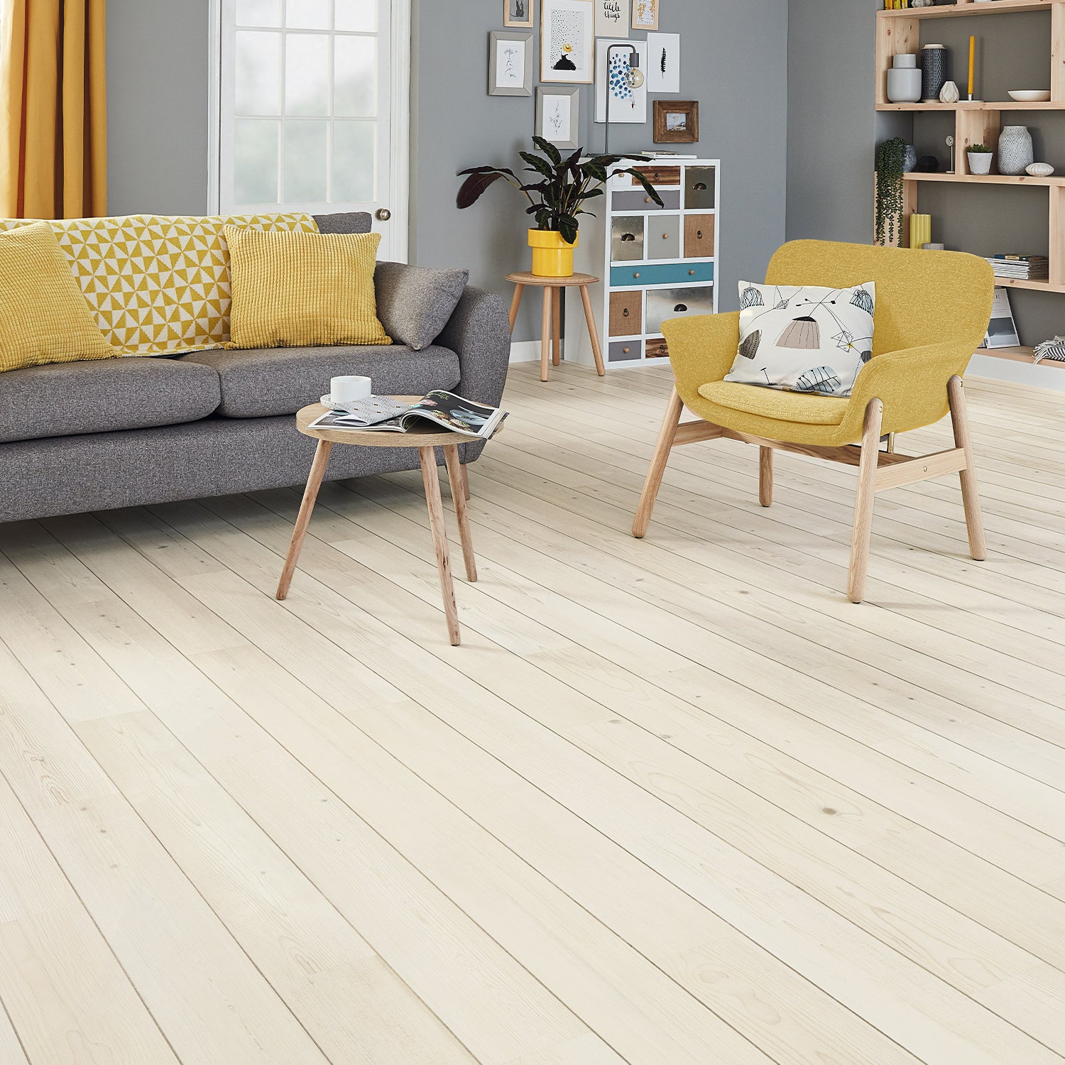 Karndean Knight Tile Gluedown LVT Flooring in Washed Scandi Pine KP132 - 3.34m2 Full Pack