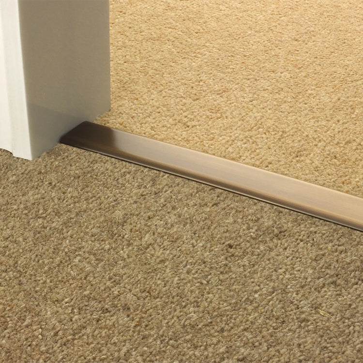 Stairrods UK Double Z9 Dual Edge Door Bar in Antique Brass - Carpet to Carpet