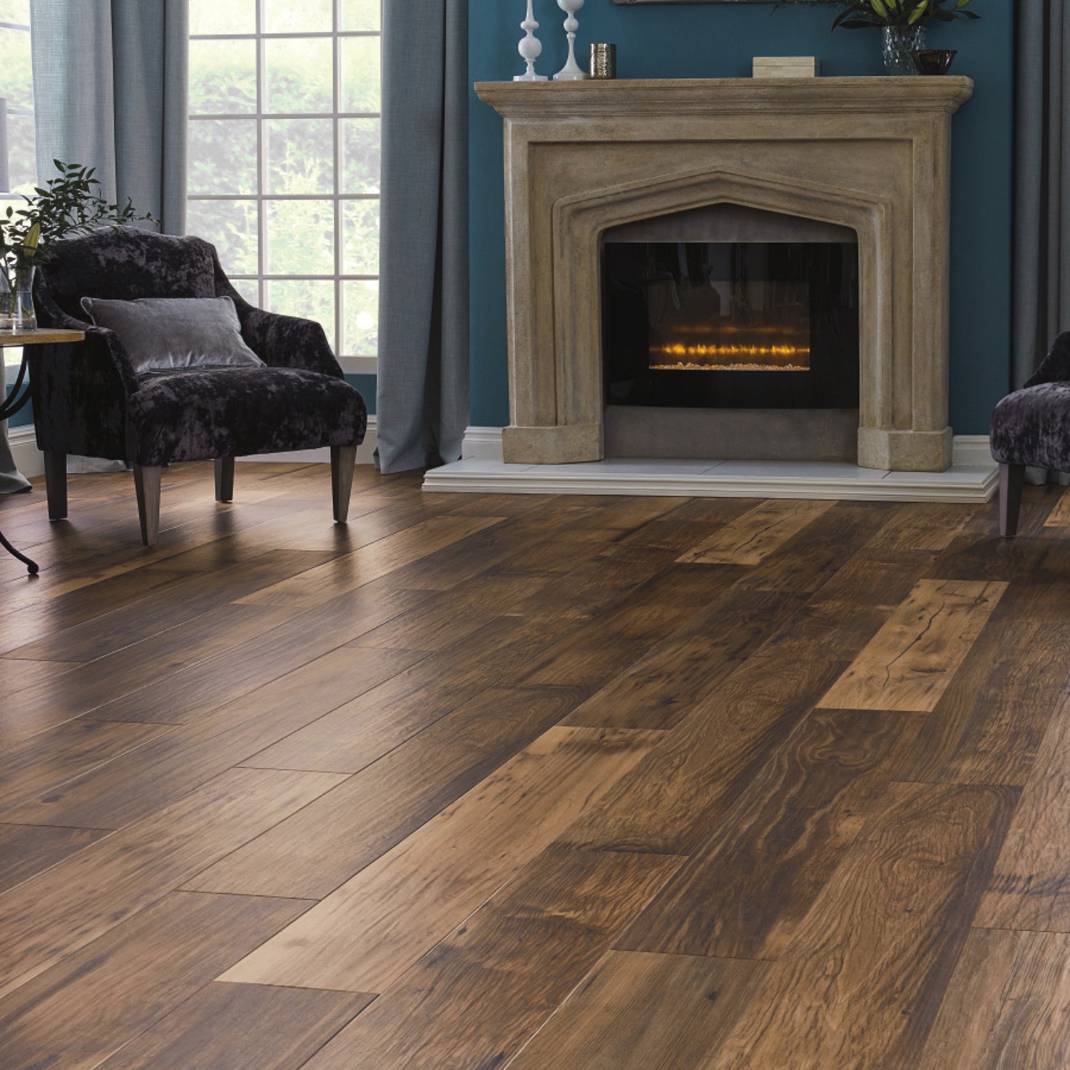 Karndean Art Select Gluedown LVT Flooring in Reclaimed Chestnut EW21 - 3.25m2 Full Pack