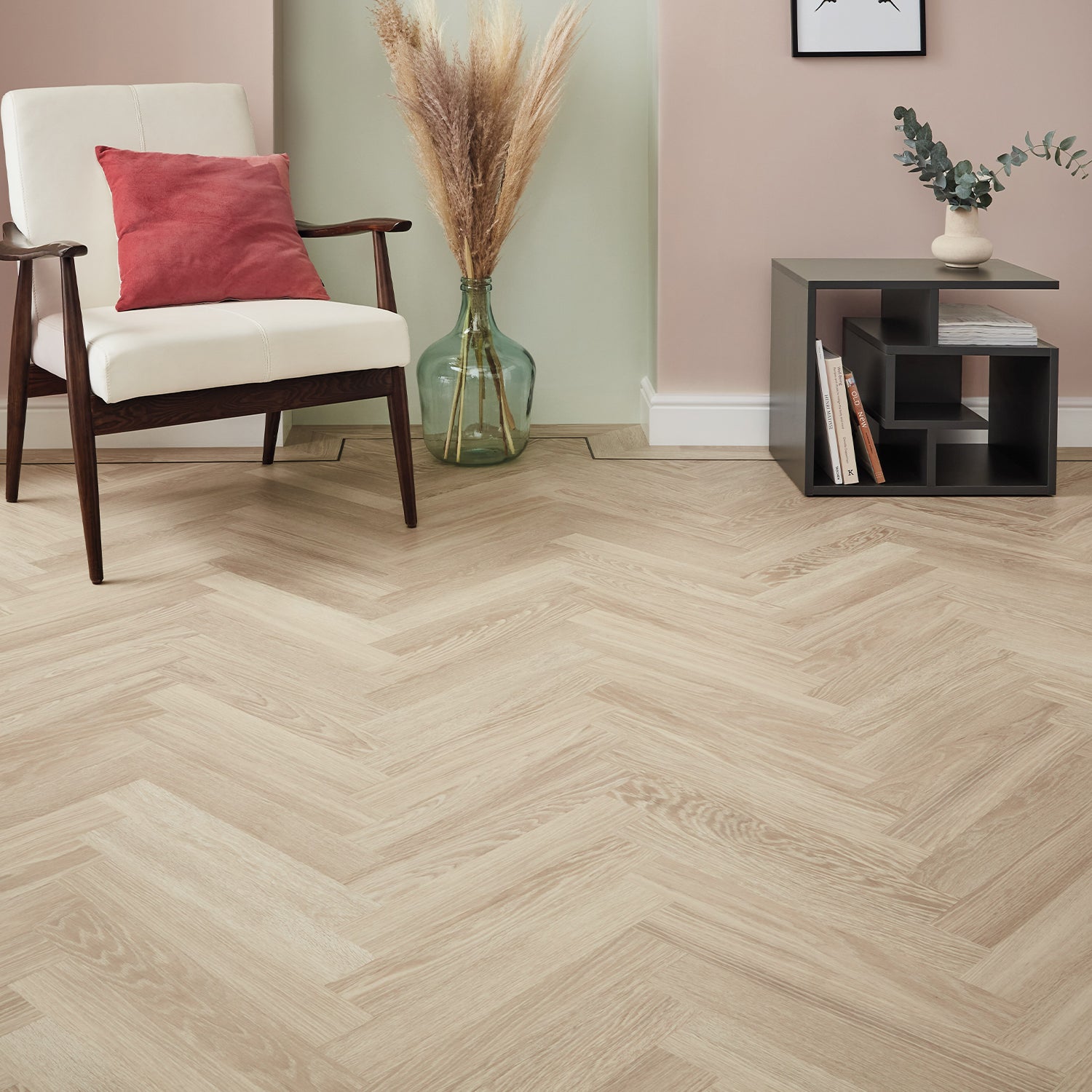 Karndean Knight Tile Gluedown LVT Flooring in Dutch Limed Oak Herringbone SM-KP154 - 3.34m2 Full Pack