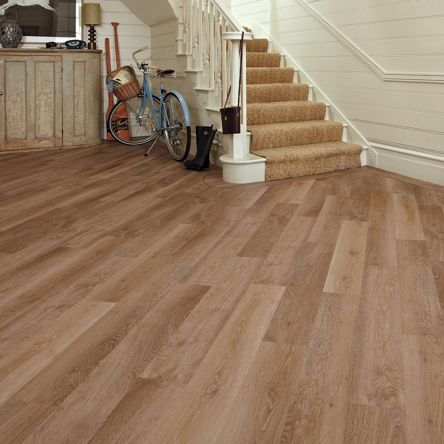 Karndean Knight Tile Gluedown LVT Flooring in Pale Limed Oak KP94 - 3.34m2 Full Pack
