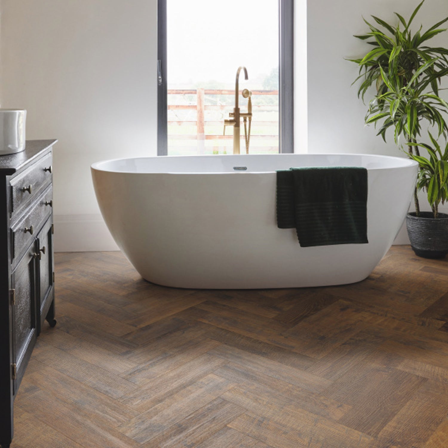 Karndean Van Gogh Gluedown LVT Flooring in Antique French Oak Herringbone SM-VGW8110 - 3.34m2 Full Pack
