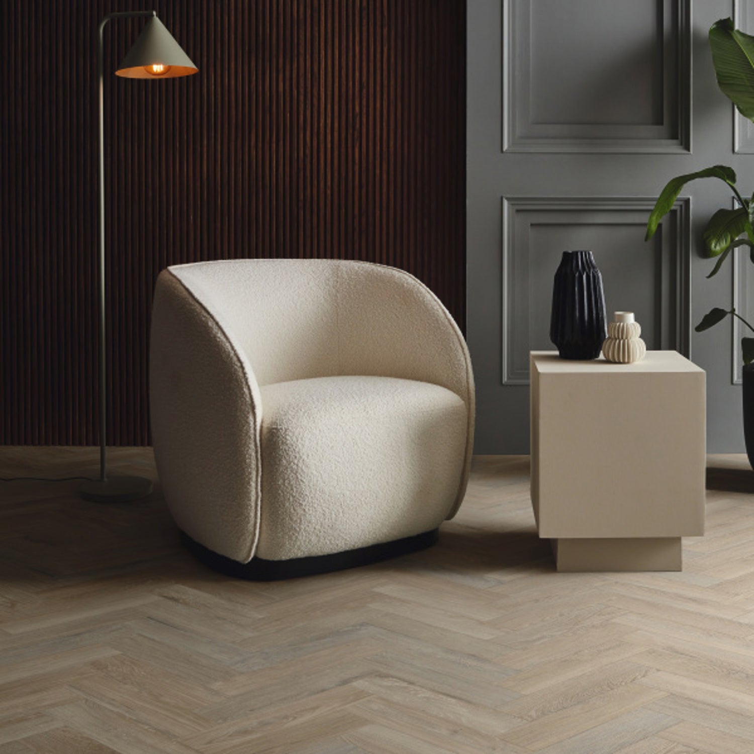 Karndean Van Gogh Gluedown LVT Flooring in Aviemore Oak Herringbone SM-VGW8242 - 3.34m2 Full Pack