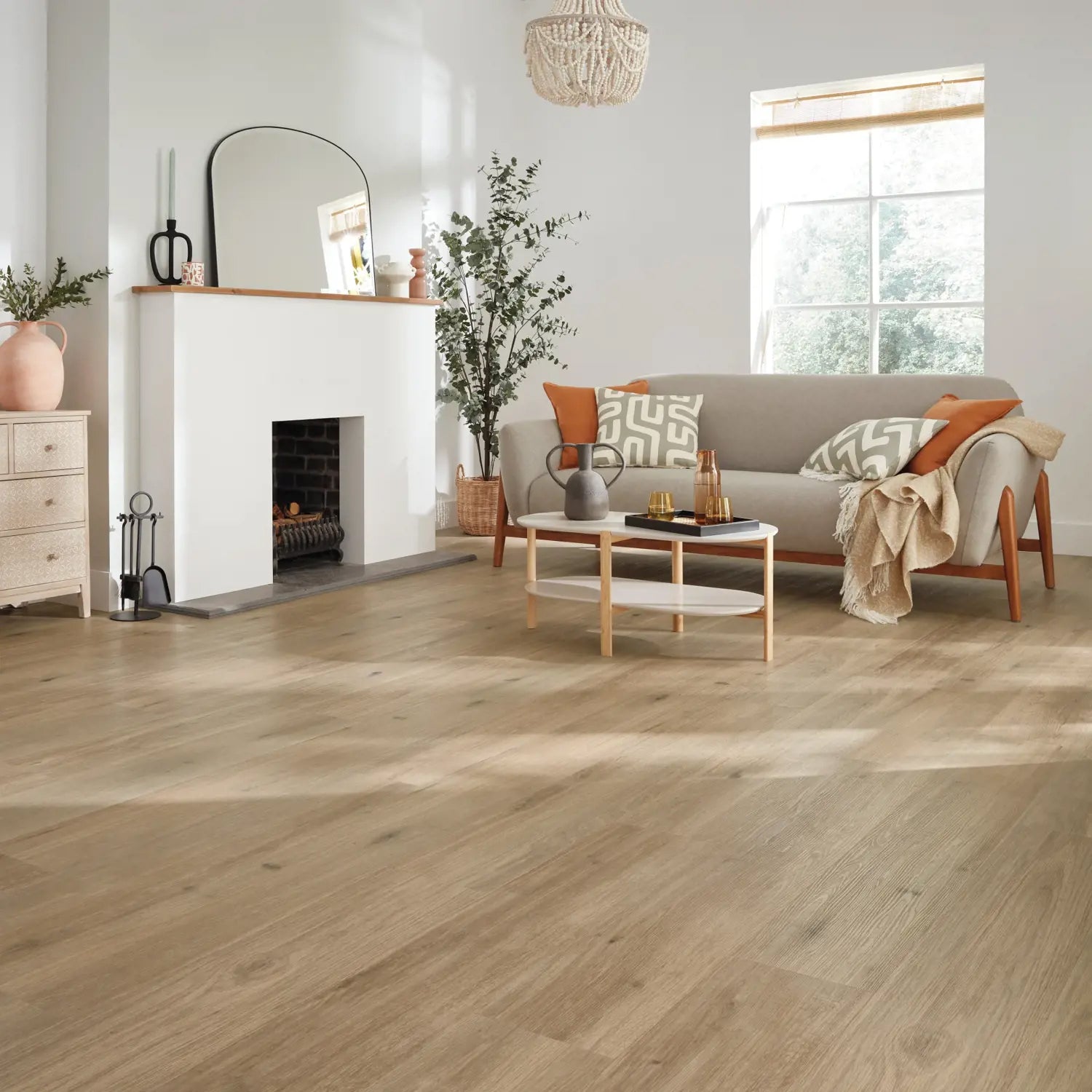 Karndean Van Gogh Gluedown LVT Flooring in Canadian Urban Oak VGW8116 - 3.25m2 Full Pack