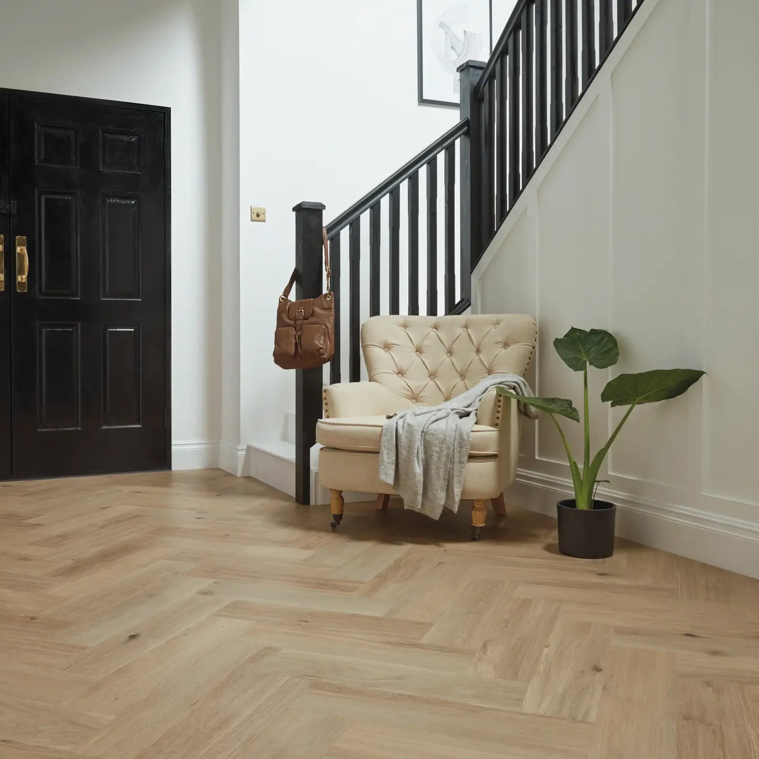 Karndean Van Gogh Gluedown LVT Flooring in Canadian Urban Oak Herringbone SM-VGW8116 - 3.29m2 Full Pack