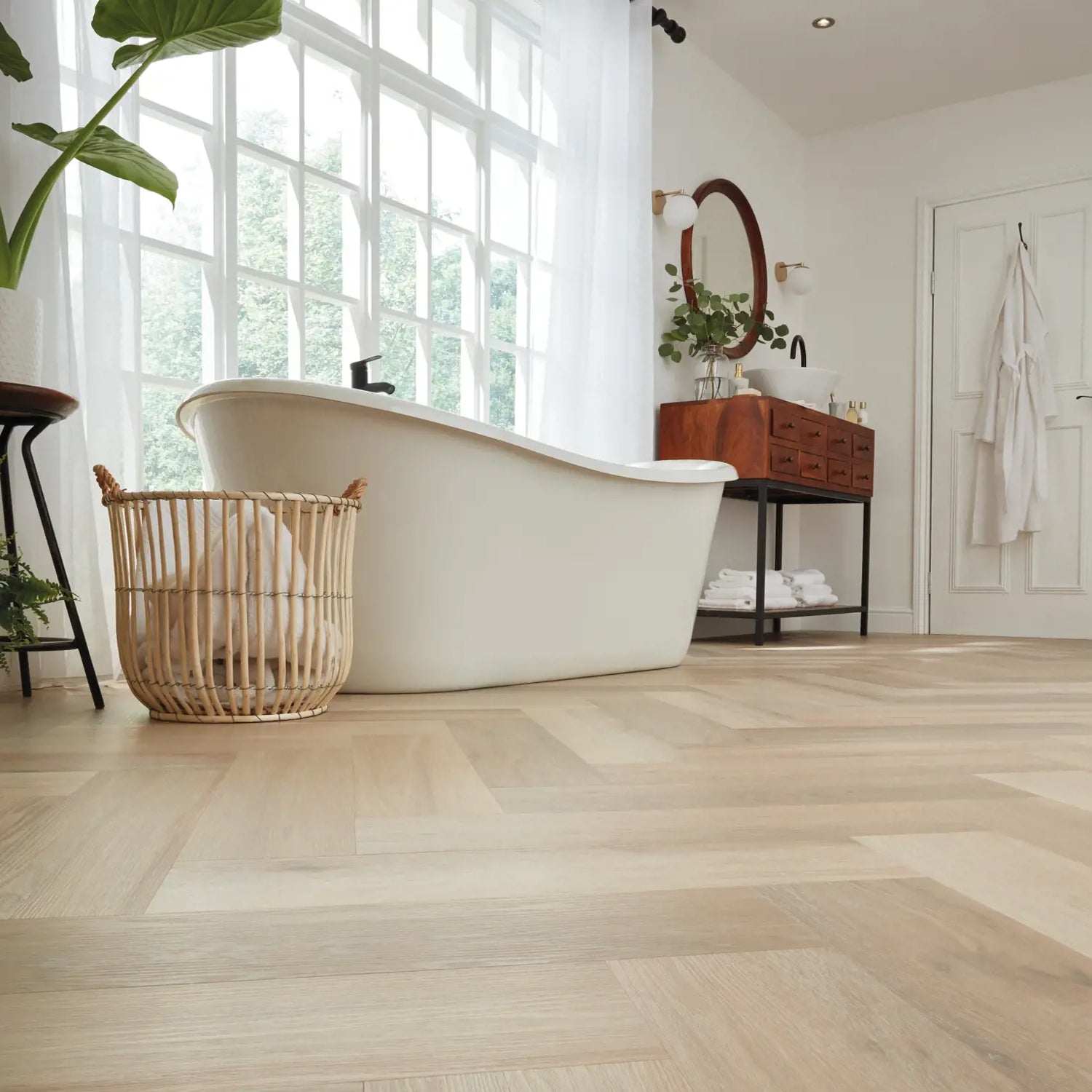Karndean Van Gogh Rigid Core LVT Flooring in Texas White Ash Herringbone SM-VGW8105-RKP - 3.01m2 Full Pack