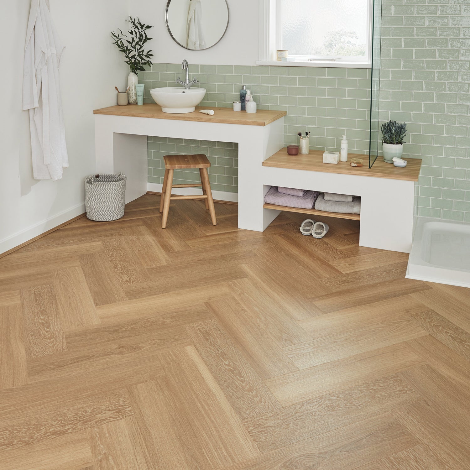 Karndean Van Gogh Rigid Core LVT Flooring in Warm Brushed Oak Herringbone SM-VGW121T-RKP - 3.01m2 Full Pack