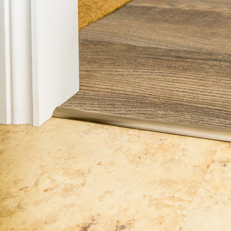 Stairrods UK Premier Single 4 Single Edge Door Bar in Antique Brass - Thin Carpet to Vinyl